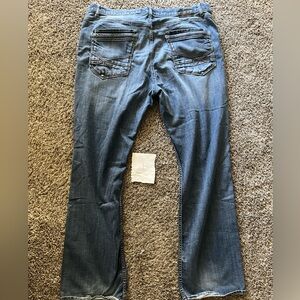 BLE bootleg Tyler 42XL